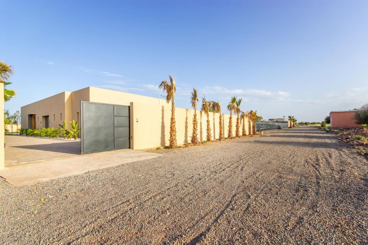 Villa NeWaVe, Lux, Piscine chauffée Inclus, Personnels à Marrakesh Extérieur photo